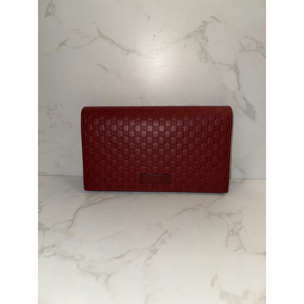 Gucci Microguccisima Crossbody Wallet - Excellent Condition
